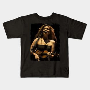 Alison Krauss - (singing) art drawing Kids T-Shirt